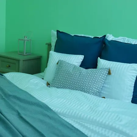 Apartament Z Widokiem Na Latarnie * 코워브제크
